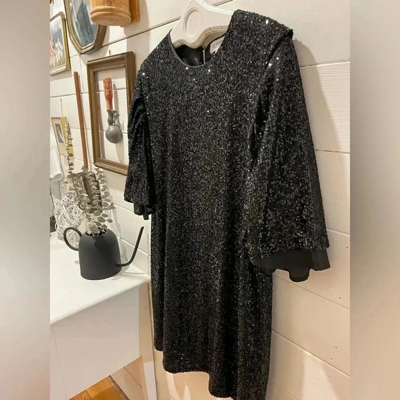 📍 LILI SIDONIO MOLLY BRACKEN Black Sequin Mini Dress size M/L - Picture 5 of 9